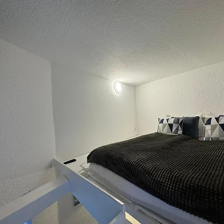 Tiny Rathenaustrasse Reichenbach im Vogtland